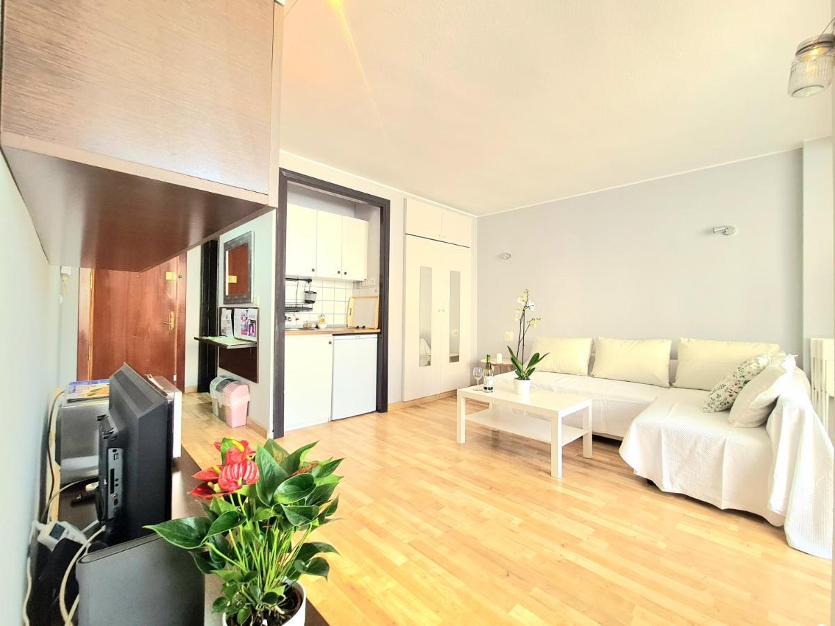 Aa Guest - El Mono De Torre Del Mar Eco Apartment Екстер'єр фото