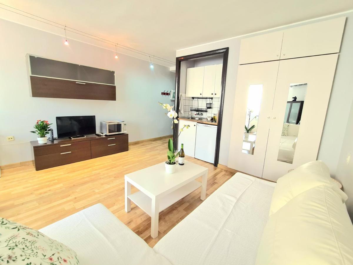 Aa Guest - El Mono De Torre Del Mar Eco Apartment Екстер'єр фото