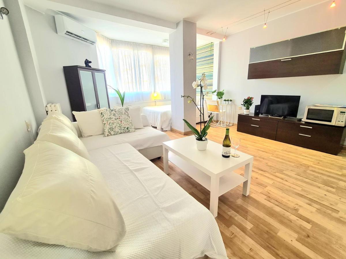 Aa Guest - El Mono De Torre Del Mar Eco Apartment Екстер'єр фото